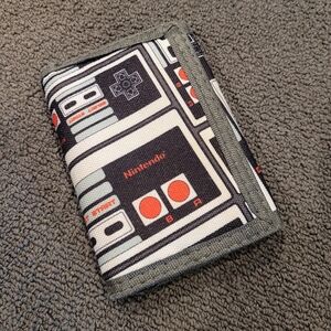 Nintendo Velcro Wallet